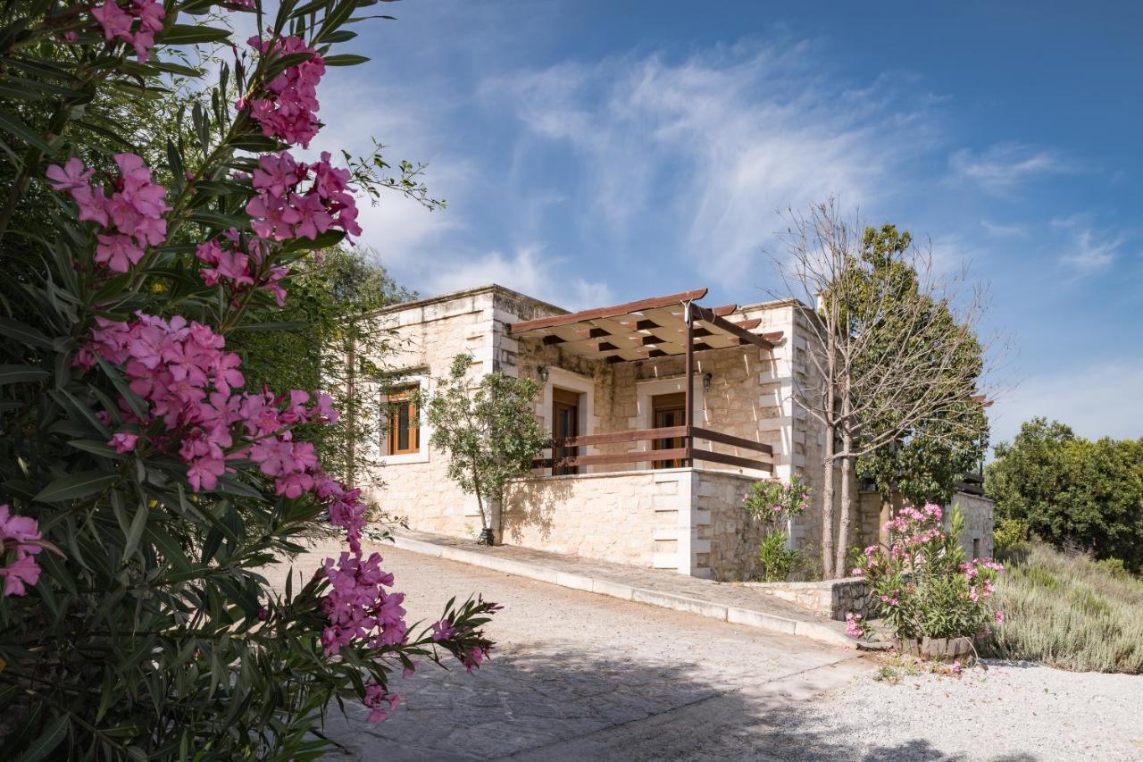 Koules Estate, With Private Pools & Bbq - Embracing Nature, By Thinkvilla Argouli Экстерьер фото
