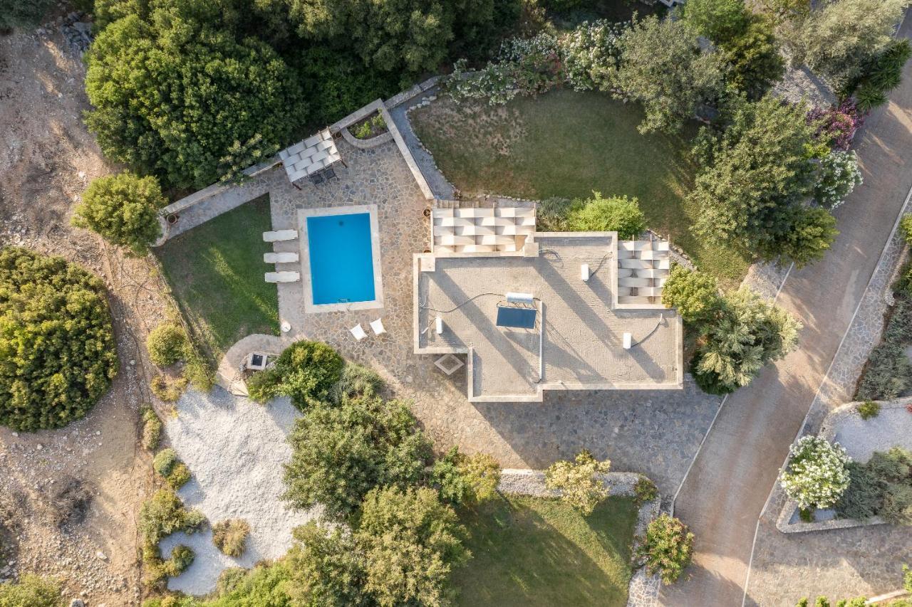 Koules Estate, With Private Pools & Bbq - Embracing Nature, By Thinkvilla Argouli Экстерьер фото