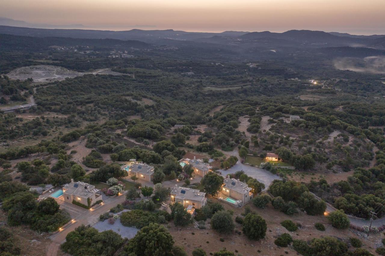 Koules Estate, With Private Pools & Bbq - Embracing Nature, By Thinkvilla Argouli Экстерьер фото